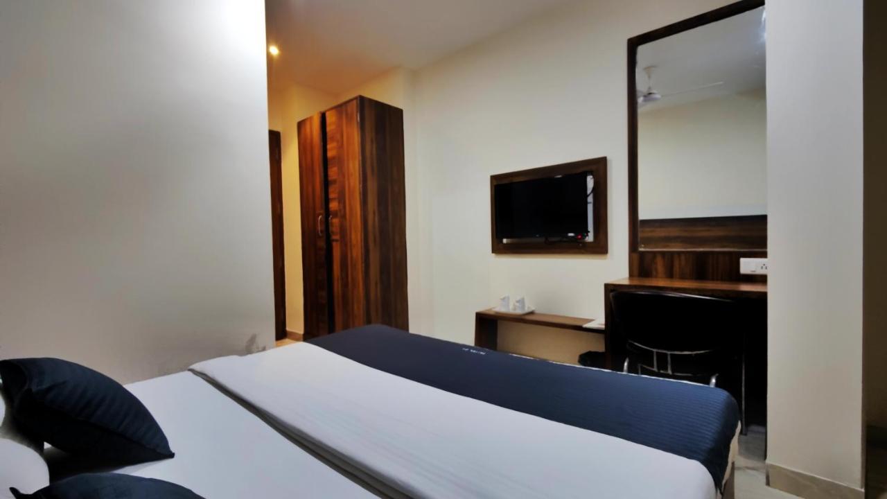 Hotel 21 Next To Chd Railway Station Chandīgarh Dış mekan fotoğraf